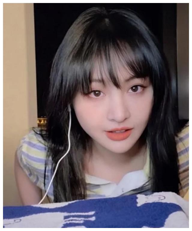 郑爽胖十斤～堪比整容