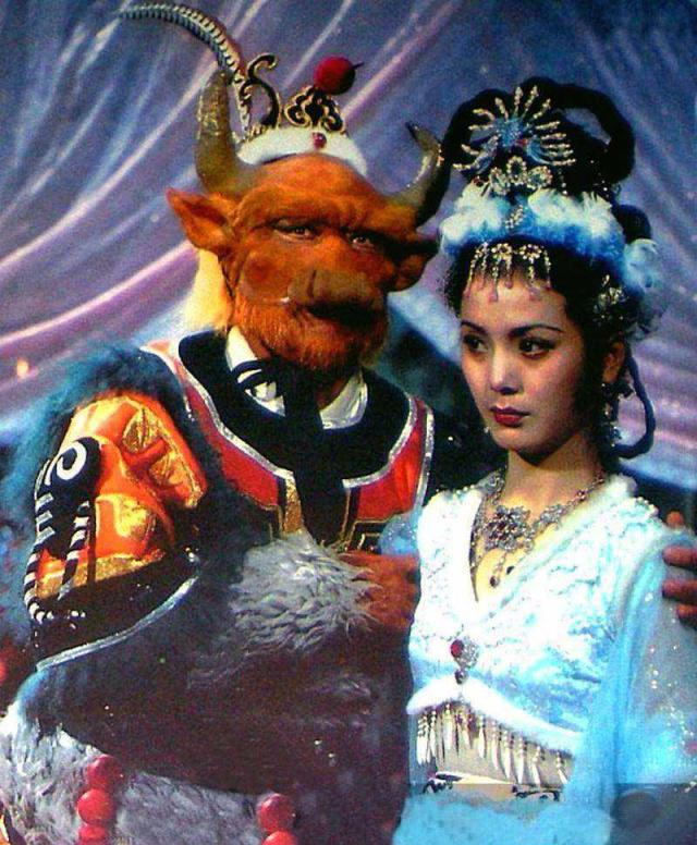 对比下猪八戒的惨淡样子就知道了!|牛魔王|猪八戒|入赘_新浪新闻