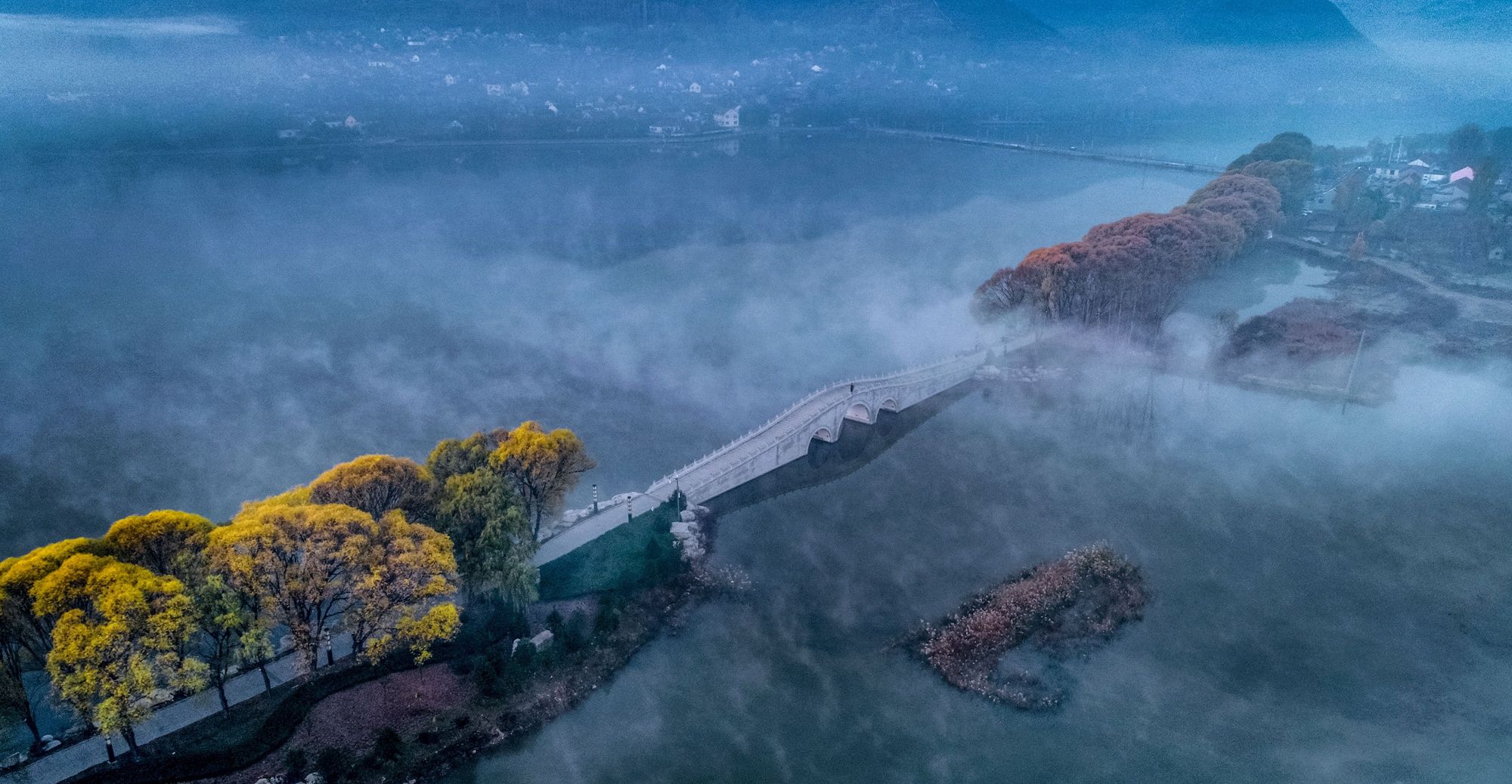 俯瞰下的齐鲁大地,航拍山东系列——云之巅