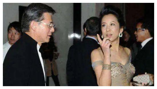 朱玲玲的魅力有多大两嫁豪门让罗康瑞不顾家人反对苦等多年