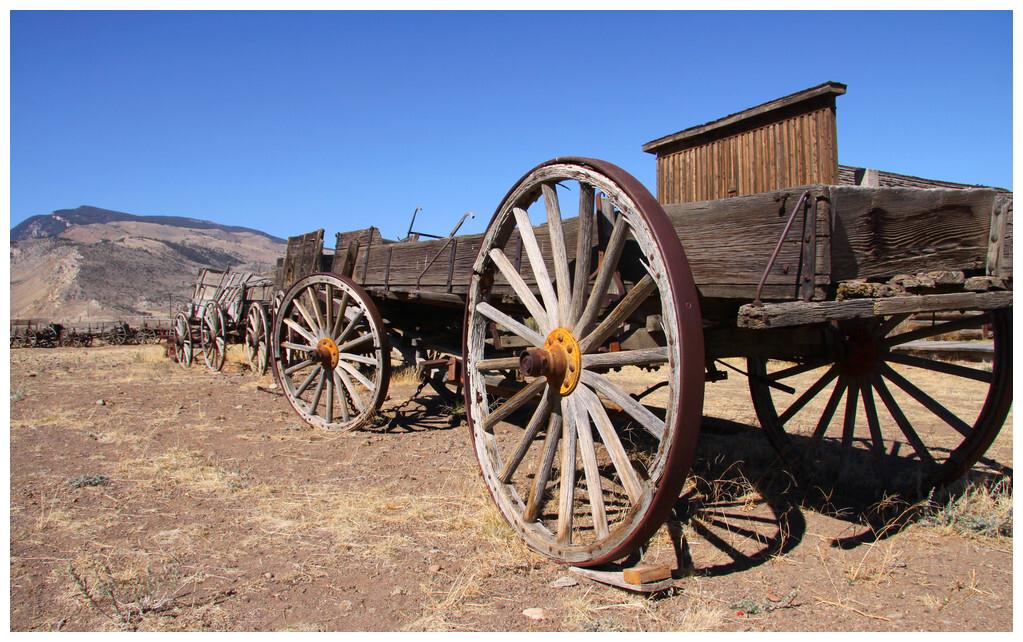 三国中的木牛流马是什么诸葛亮时代就是四轮车但说法不一