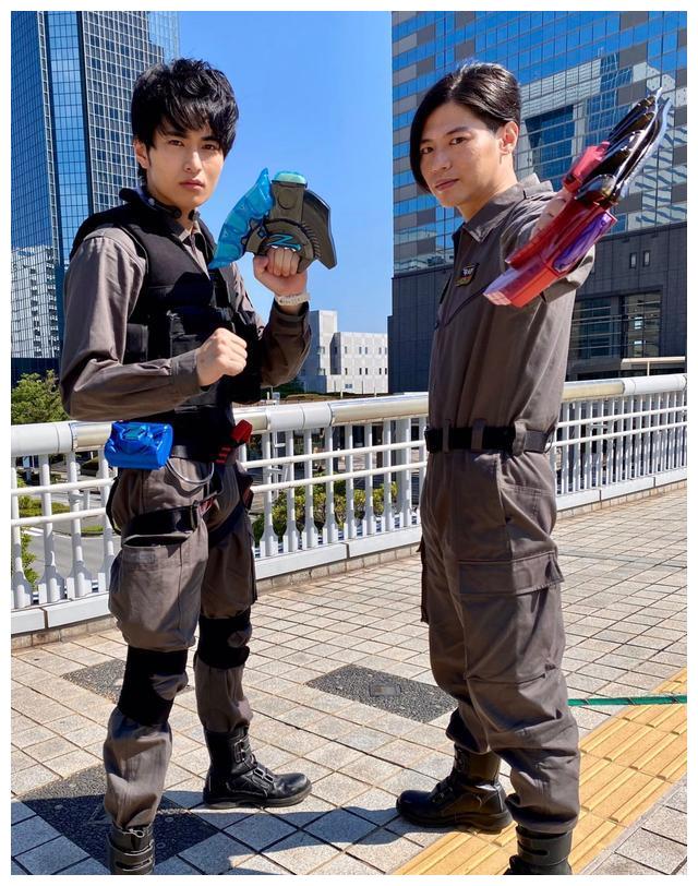 此时的遥辉和伽古拉因为自身力量不能发挥到最大,所