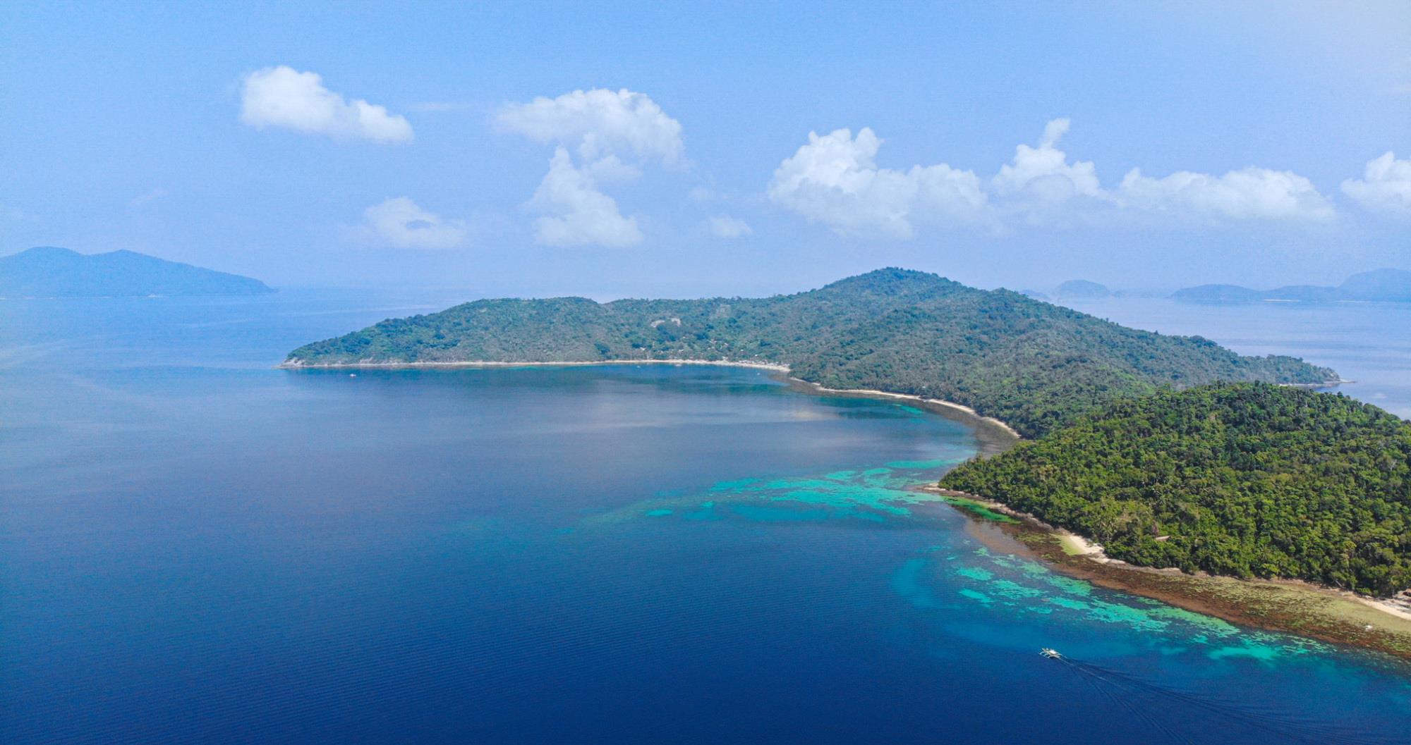 菲律宾这两座海岛小众且景美,景致不输长滩岛