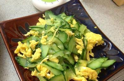 鸡蛋别只会炒番茄啦,和它一起炒,清热解毒又补水,味道特别清爽休闲区蓝鸢梦想 - Www.slyday.coM 鸡蛋别只会炒番茄啦,和它一起炒,清热解毒又补水,味道特别清爽休闲区蓝鸢梦想 - Www.slyday.coM