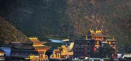 拉卜楞寺：藏传佛教信仰的摇篮