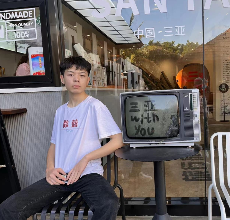 心疼刘学州！初中被男老师猥亵患抑郁症，寻亲后再次被父母抛弃休闲区蓝鸢梦想 - Www.slyday.coM