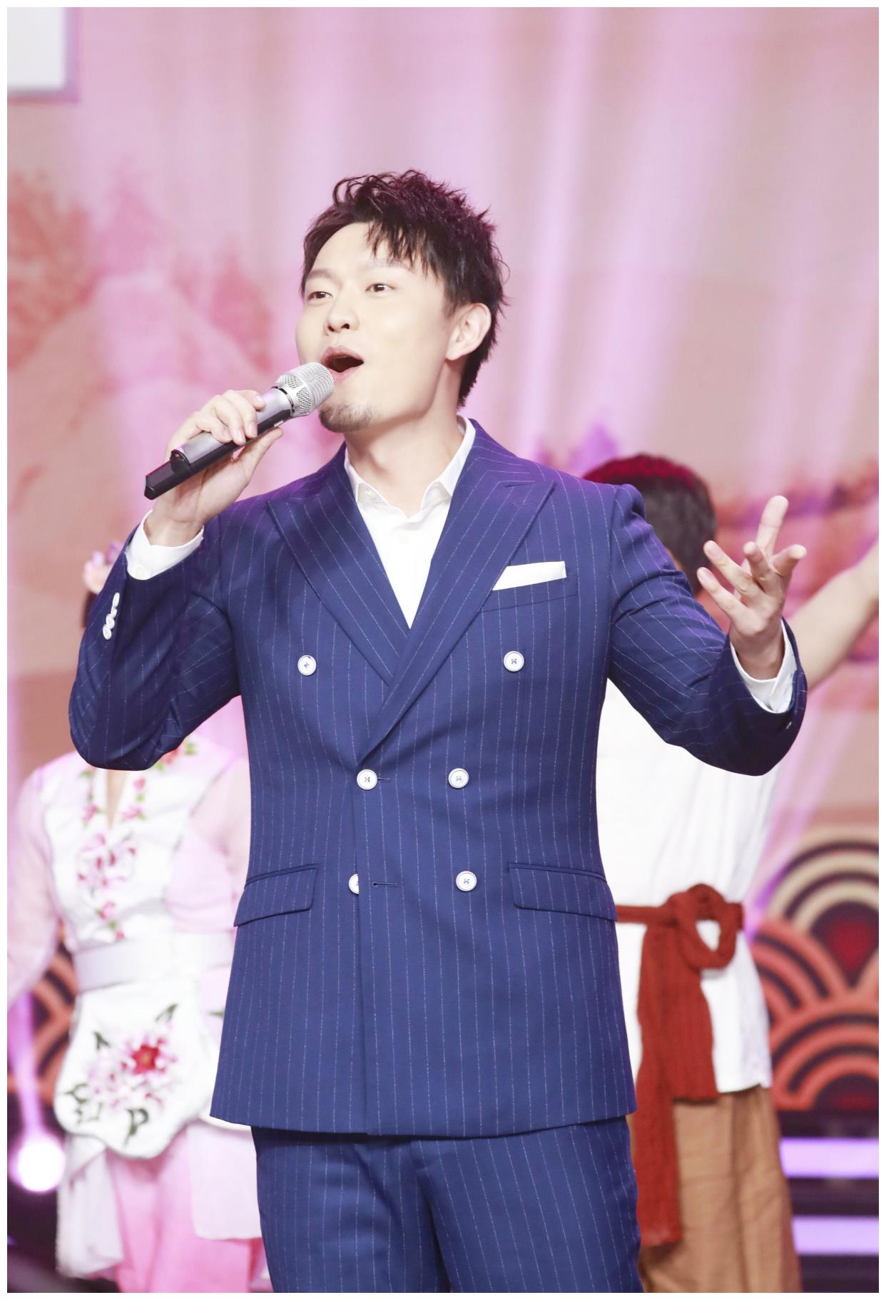 《声入人心》蔡程昱:只要我表情够淡定,就没人发现我踮了脚!