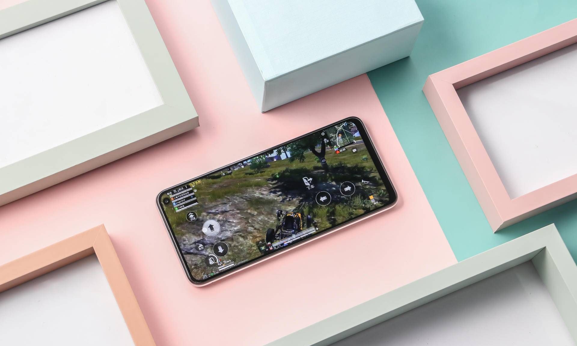 感受iqoo z1强悍背后的惊艳颜值__财经头条