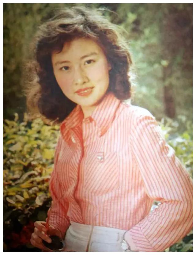 后成为杜淳后妈,如今晚年孤单一人生活|杜志国|赵娜|杜淳_新浪新闻