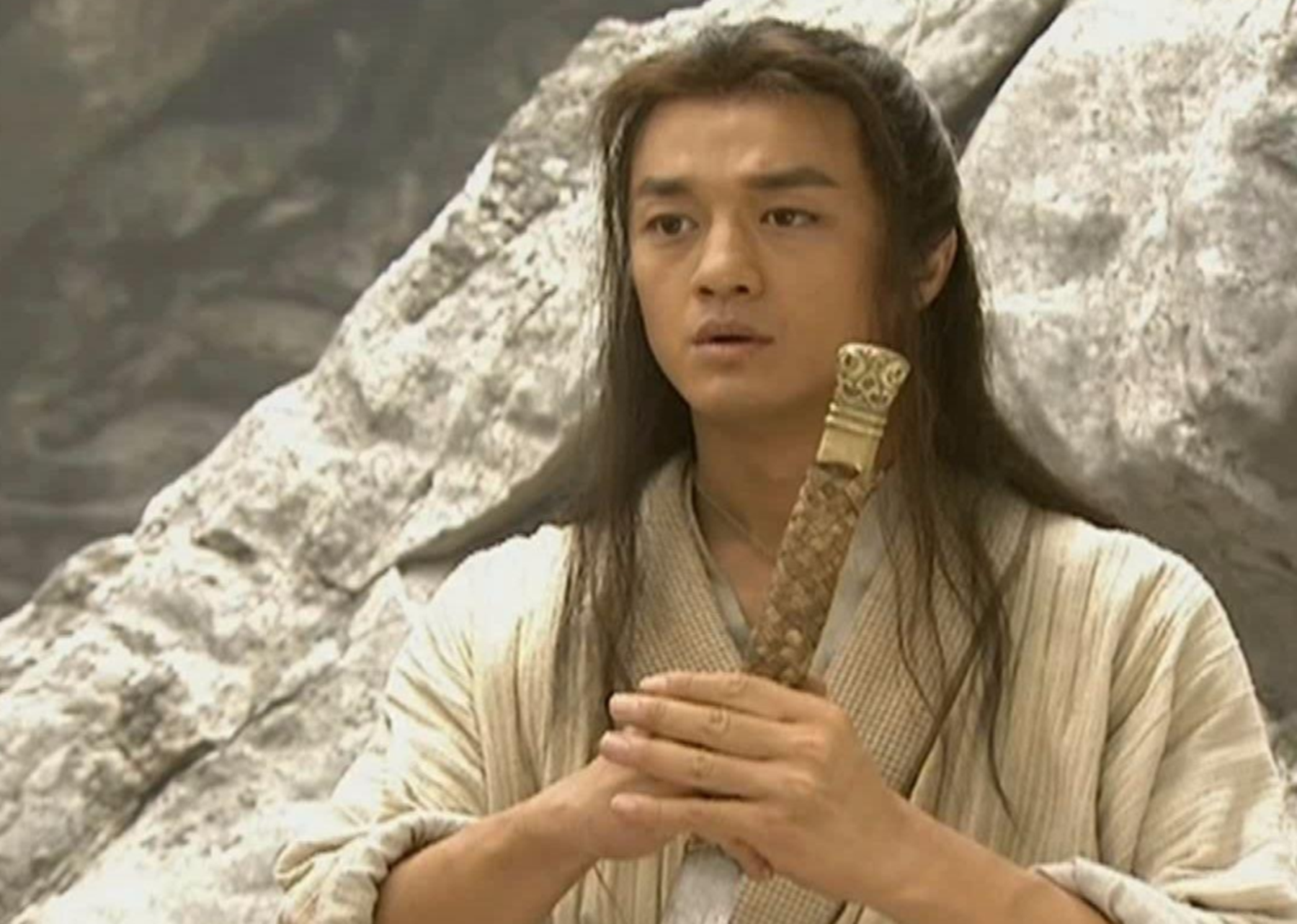 《笑傲江湖》开拍10天,邵兵被赶出剧组,张纪中:我恨不得扇他