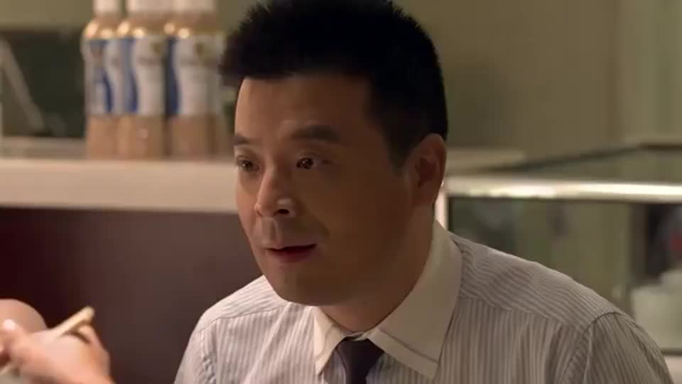 高圆圆竟看上了黄海波,为了见面还盛装出席,有心了,电视剧