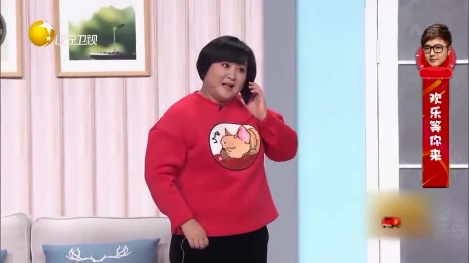 小品《啼笑皆非》:保洁员贾玲雇张小斐搞卫生,精彩剧情笑料百出