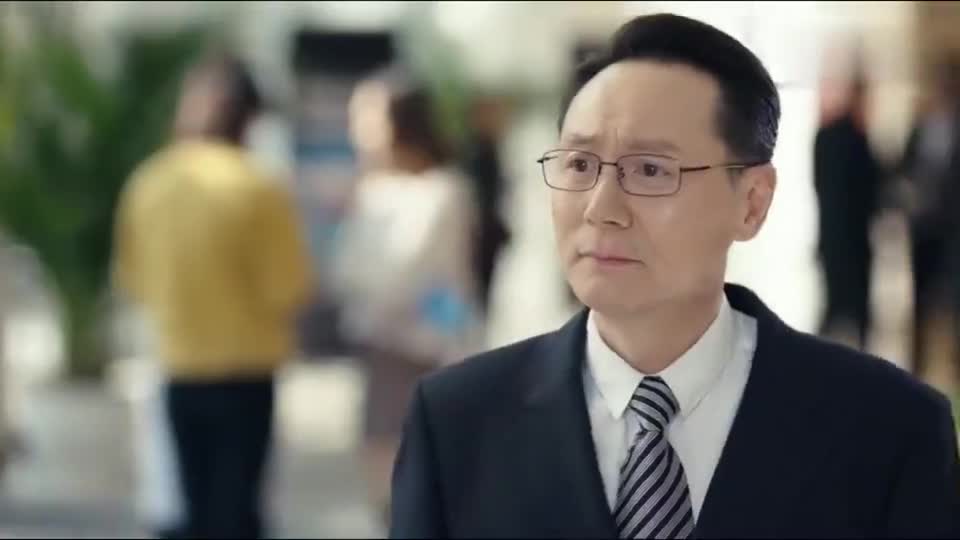 02:56 为您推荐: 十年三月三十日:徐辛颐故意说赵承志的坏话,沈双双