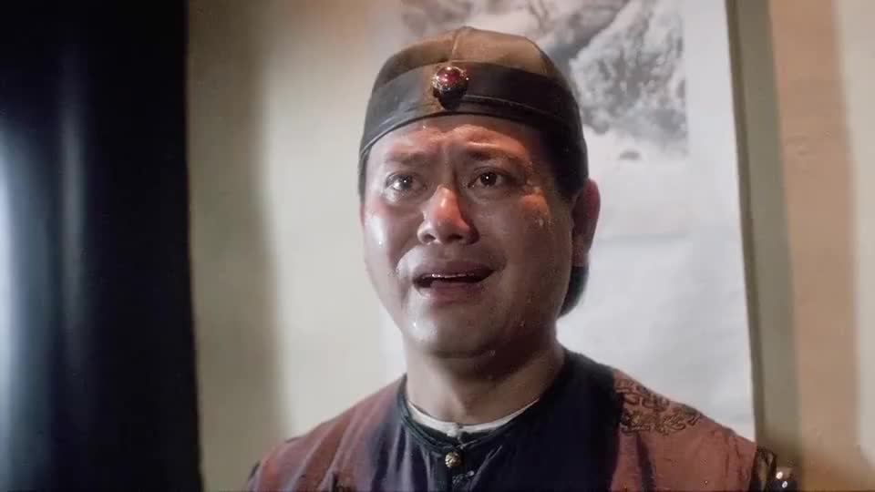 陈百祥搞笑的功夫不输周星驰,不出意外又被一顿狂扁,笑点十足