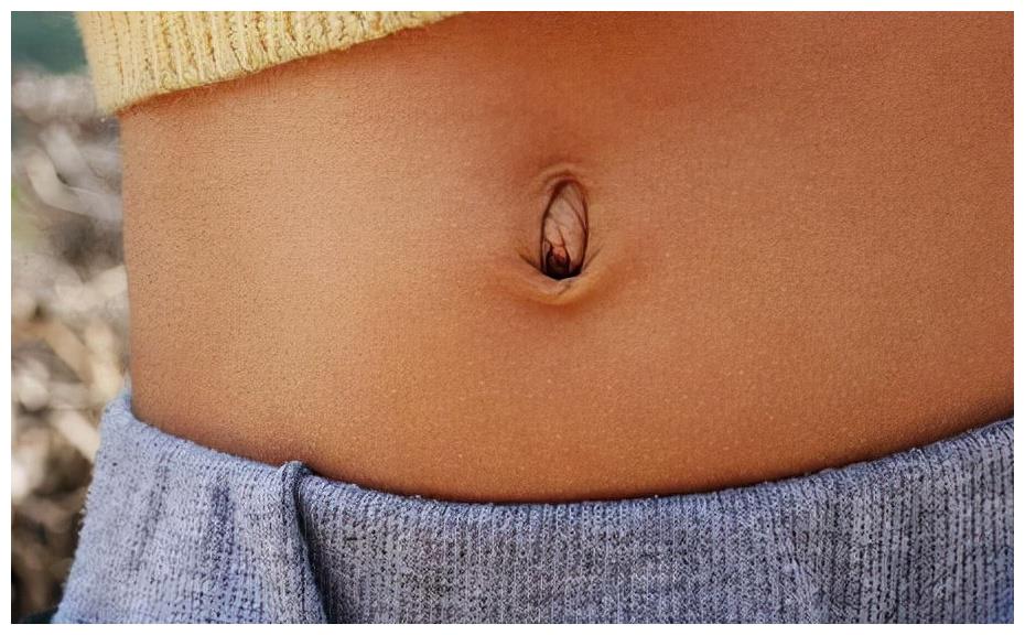 肚脐眼里的"泥"到底是啥,能抠掉?显微镜放大1000倍,还敢扣?__财经头条