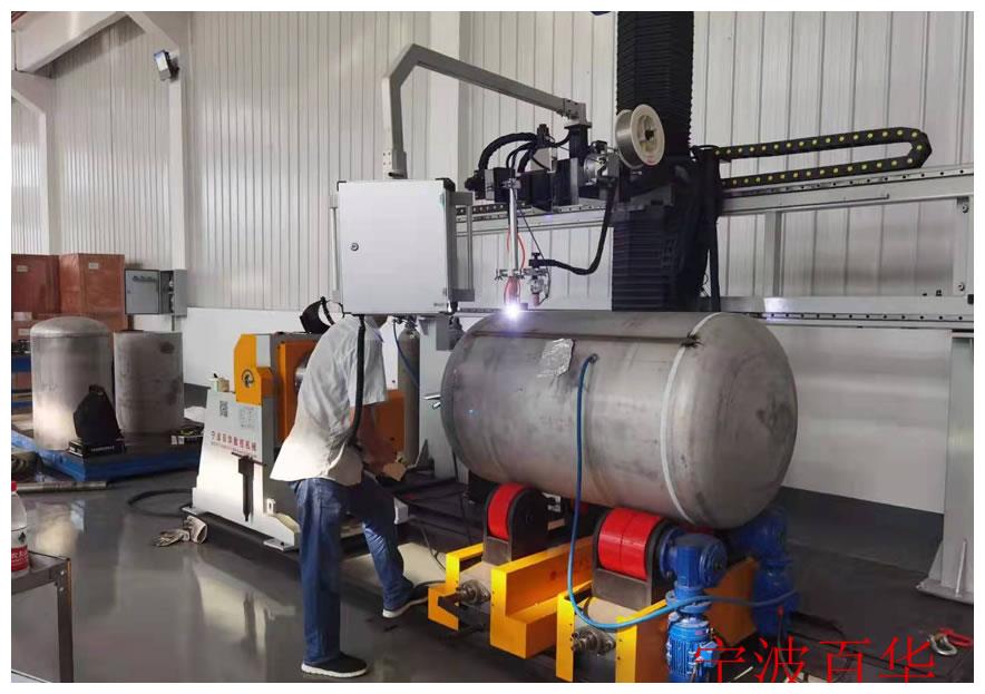 配等离子焊管道自动焊机运用于罐体容器直环缝焊接|等离子|焊机|罐体