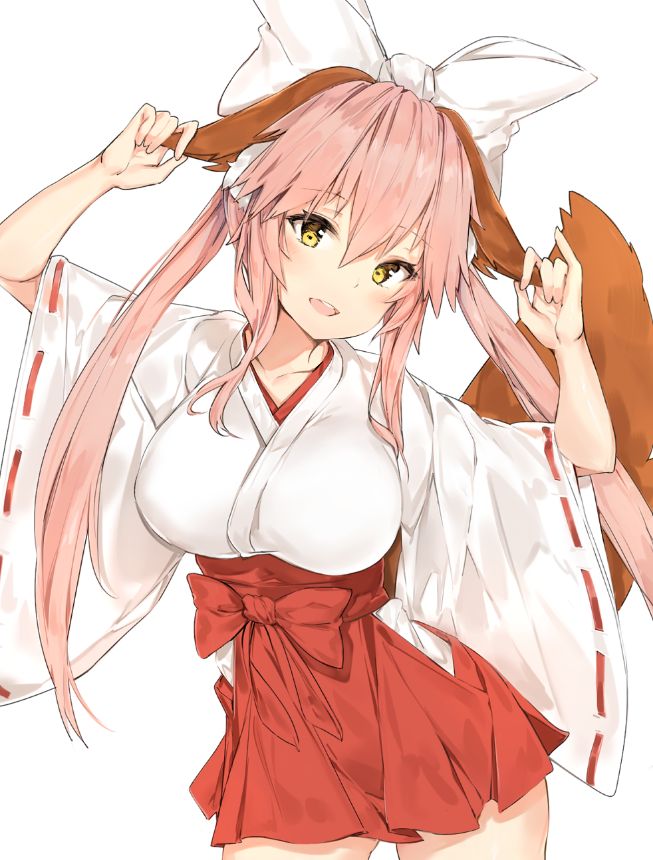 "玉藻前"是阴阳师神话故事中的九尾狐,不仅可爱还博学多识?