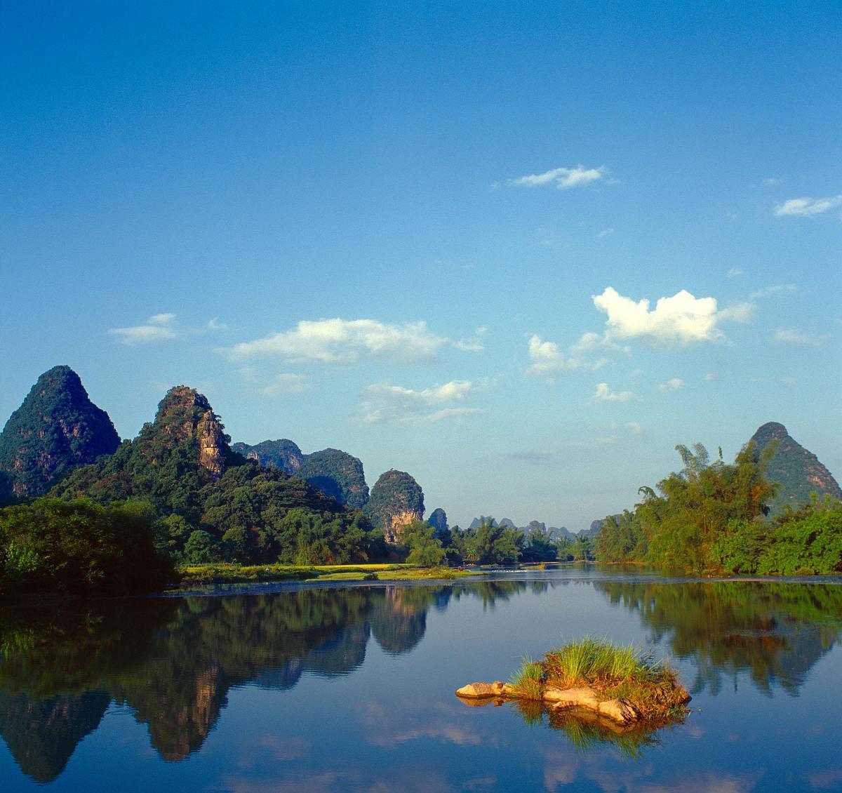 百里江流千幅画,桂林漓江好度假