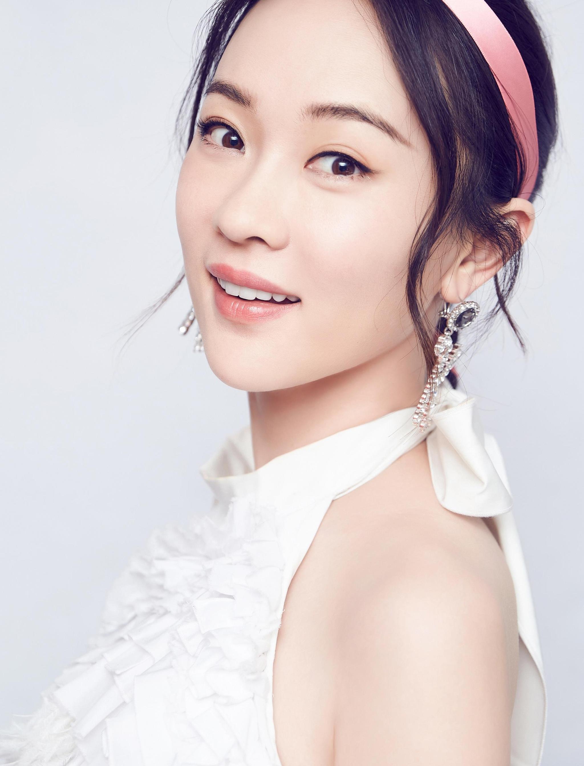 霍思燕:第6816期时尚潮流美图欣赏_高清图集_新浪网