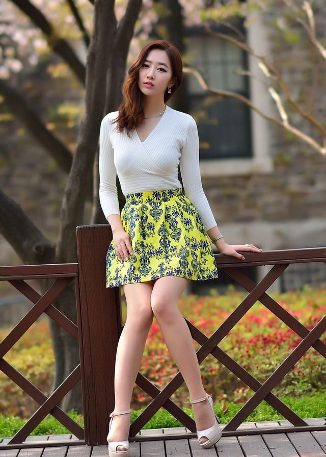 小姐姐美拍,清新脱俗,魅力十足!