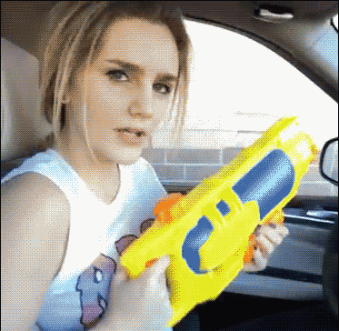 在女友的包里面找到了这样的药，请问是干什么用的啊？哈哈哈哈休闲区蓝鸢梦想 - Www.slyday.coM