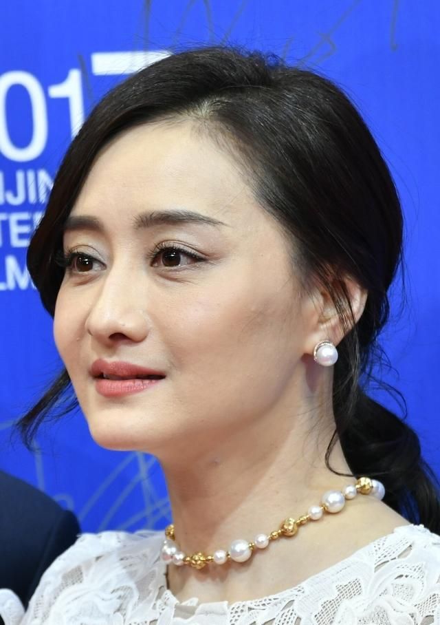 不惑之年的陈德容,漂亮的像个20多岁的小姑娘
