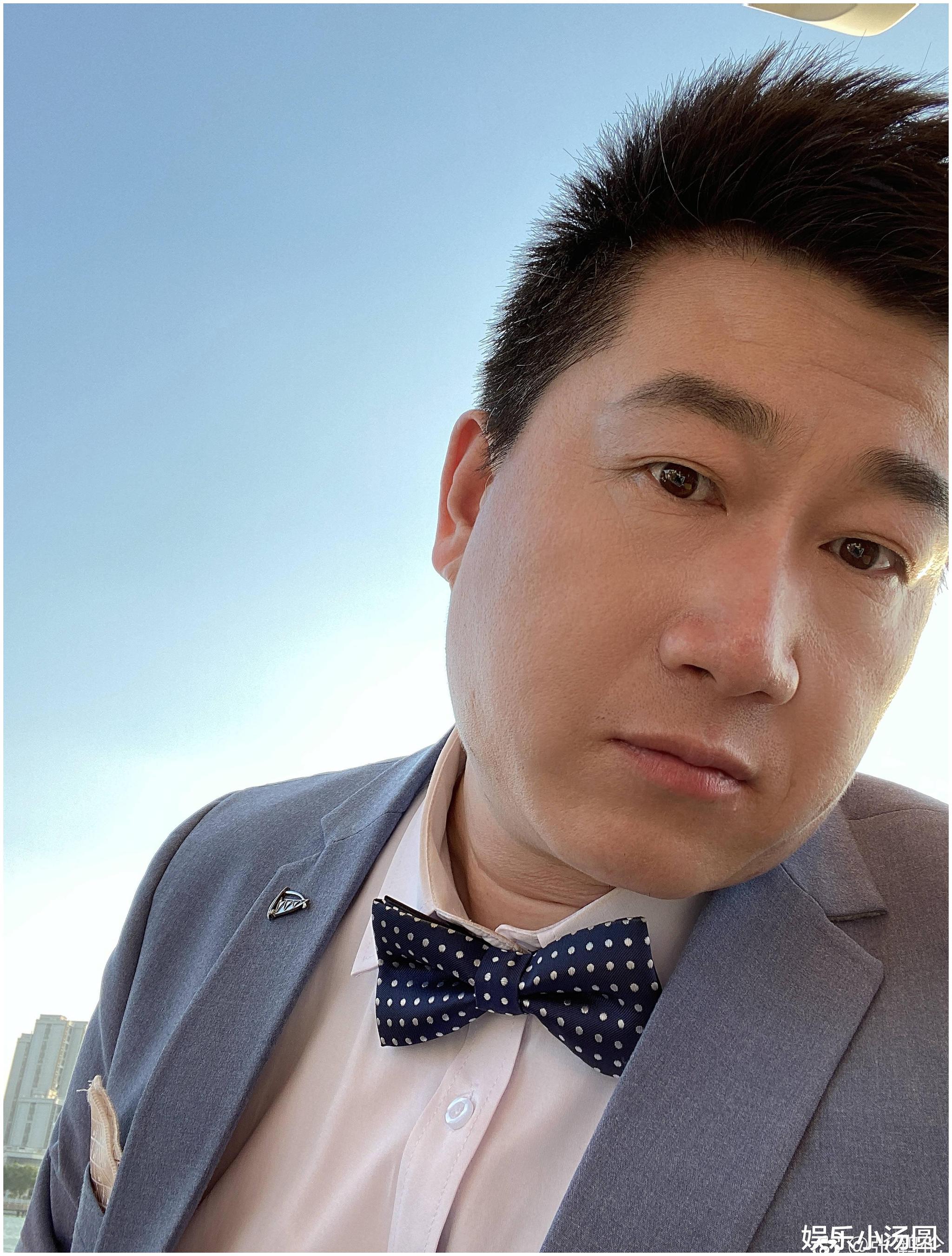 张鹤伦自曝曾因没礼貌被德云社开除网友你那是被开除的吗