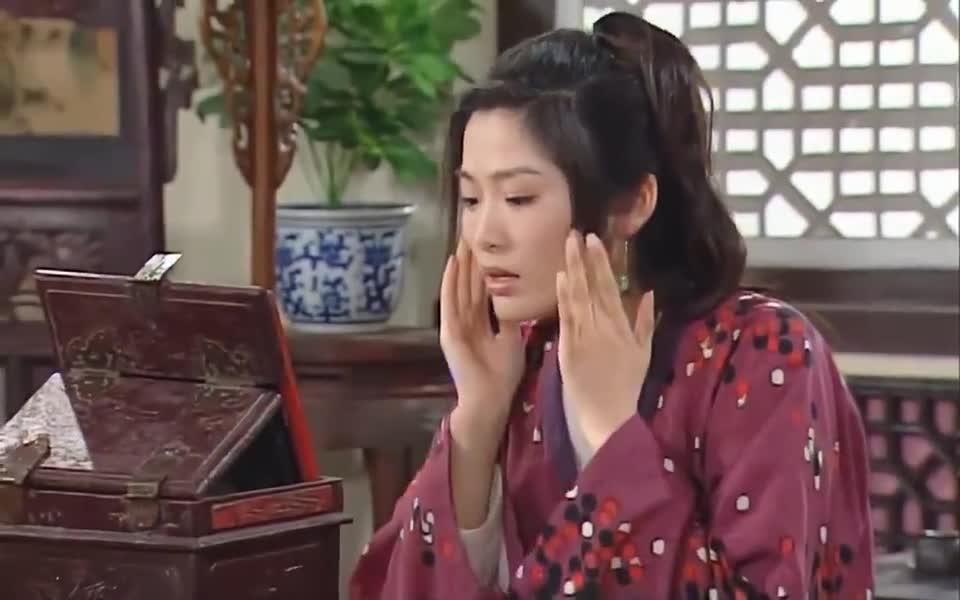 杨蕙兰到七侠镇来,说专程来找李大嘴的,大嘴激动死了