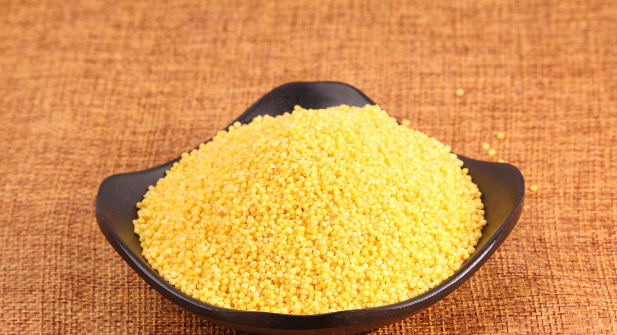大黄米和小黄米有什么区别 大黄米和小米有什么区别