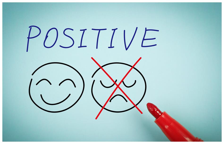 我强大，病毒就弱小：孩子遇到挫折，父母需要这3种做法休闲区蓝鸢梦想 - Www.slyday.coM