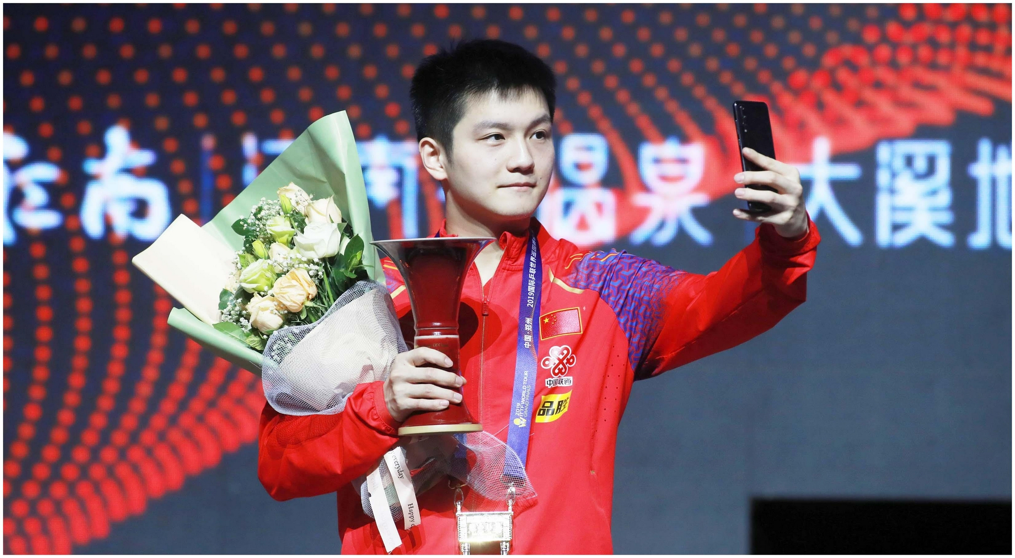 樊振东夺冠做重大决定,马龙很尴尬,刘国梁终于等到|樊振东|马龙