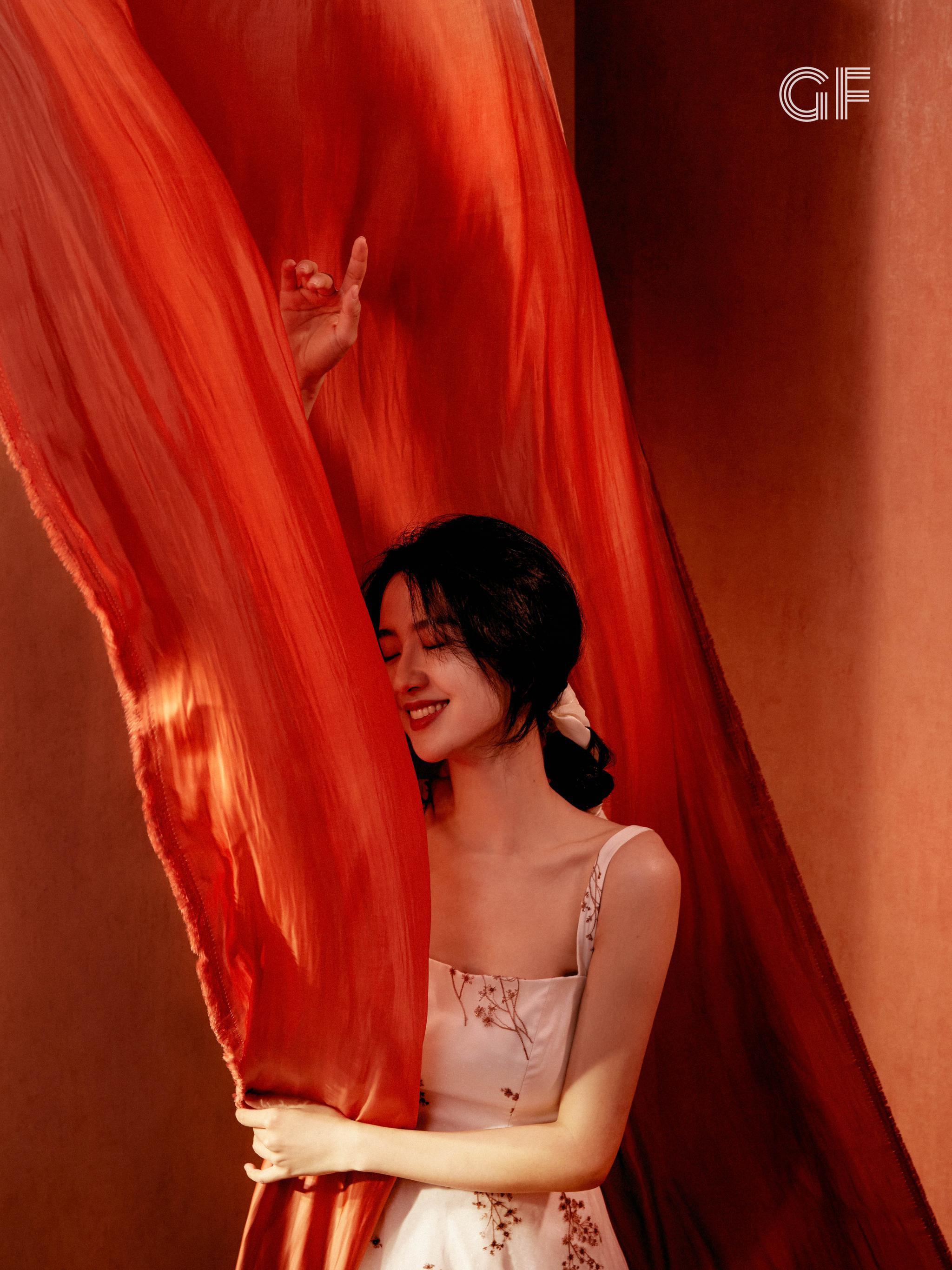 许龄月gf时尚大片欣赏午后微阳诠释灵动超然