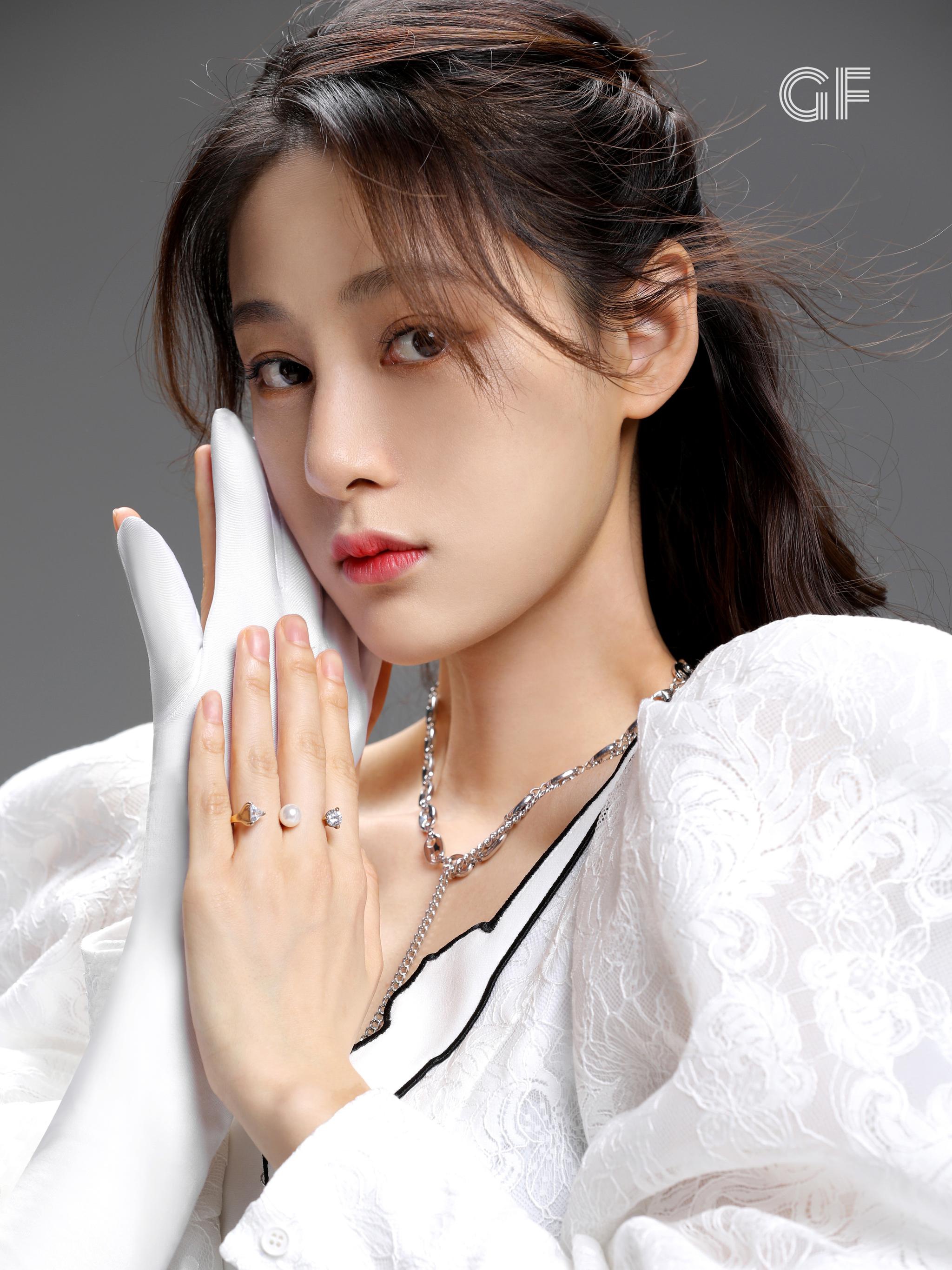 赵圆瑗舞20大片欣赏用肢体舞动诠释美的力量