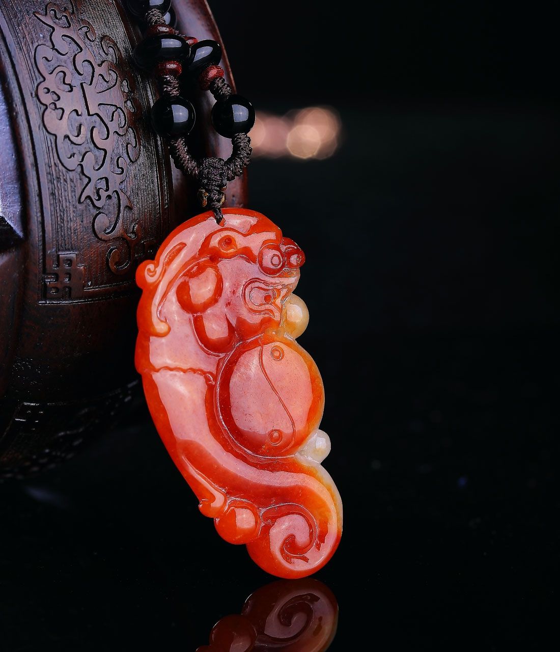 赤红如火的红翡图片欣赏_高清图集_新浪网