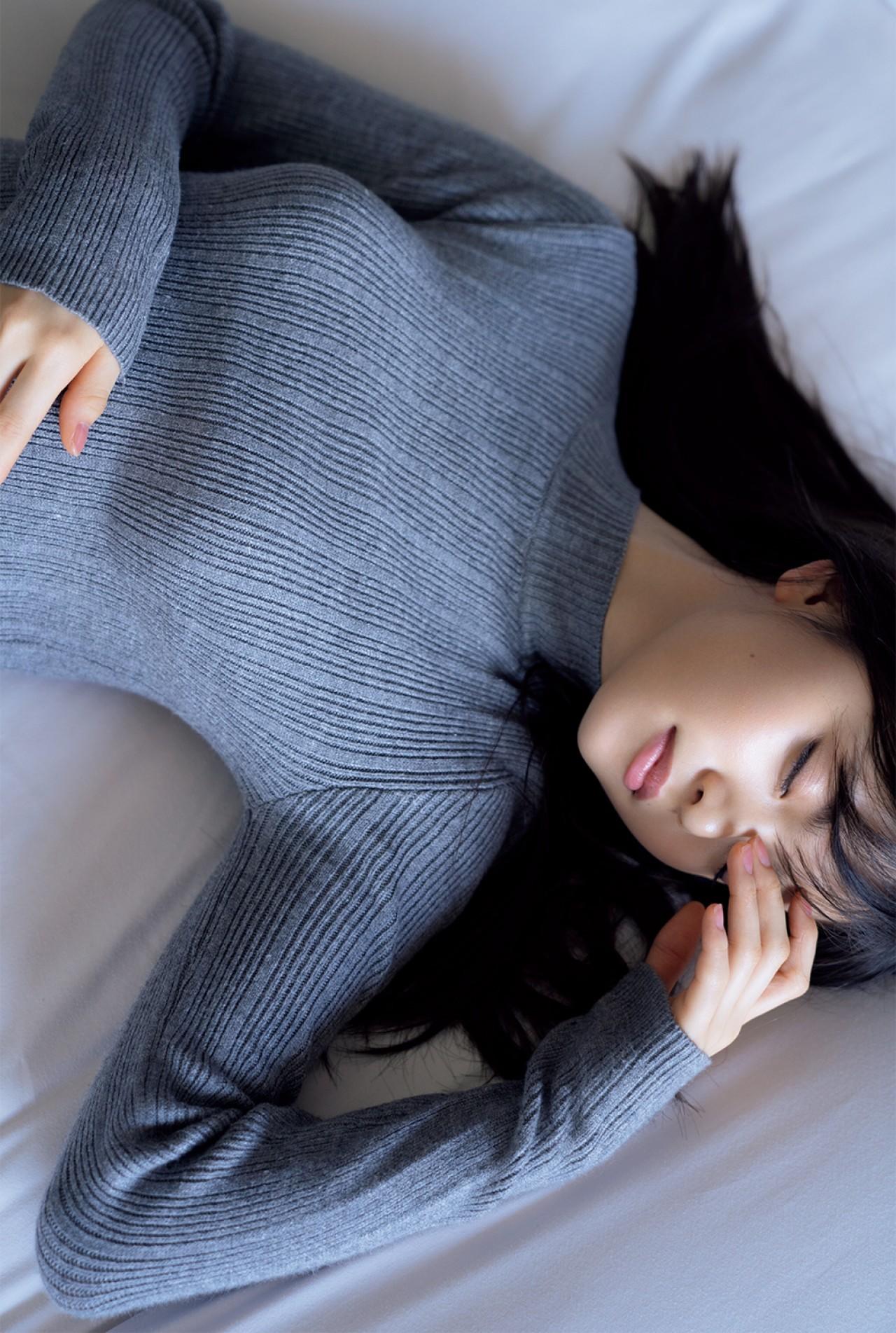 21岁的日本女星斋藤飞鸟写真集青春的气息