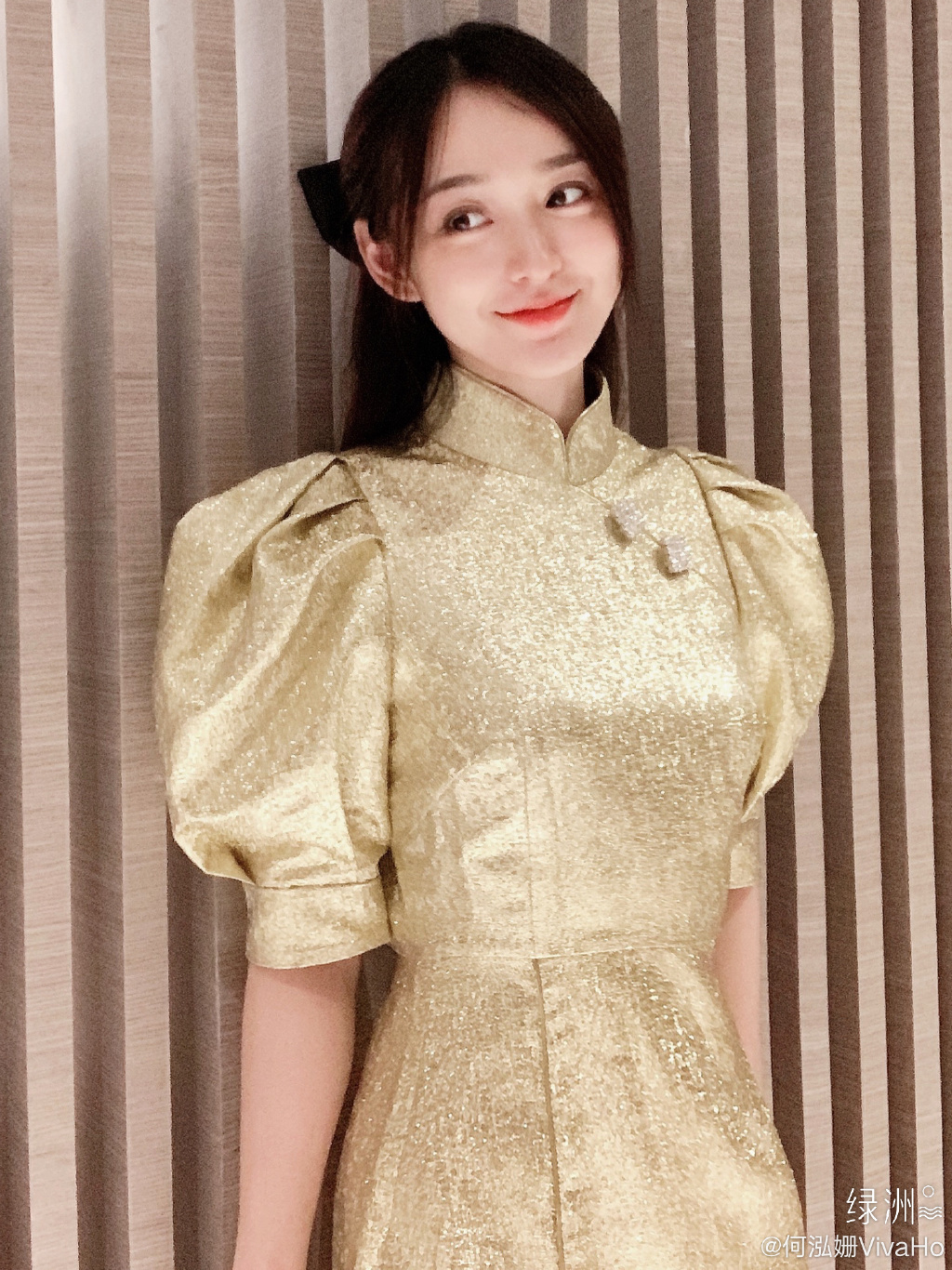 美女演员何泓姗迷人可爱写真美照欣赏好漂亮