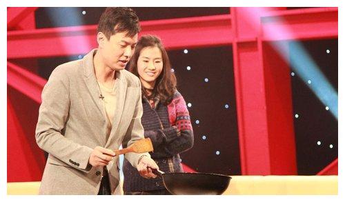 大少爷朱铁与老师一见钟情相爱10年既是好演员也是好丈夫