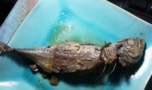 有个不会做饭的女友啥体验?红薯变煤炭,看到蛋糕:这是盘丝洞?休闲区蓝鸢梦想 - Www.slyday.coM 有个不会做饭的女友啥体验?红薯变煤炭,看到蛋糕:这是盘丝洞?休闲区蓝鸢梦想 - Www.slyday.coM