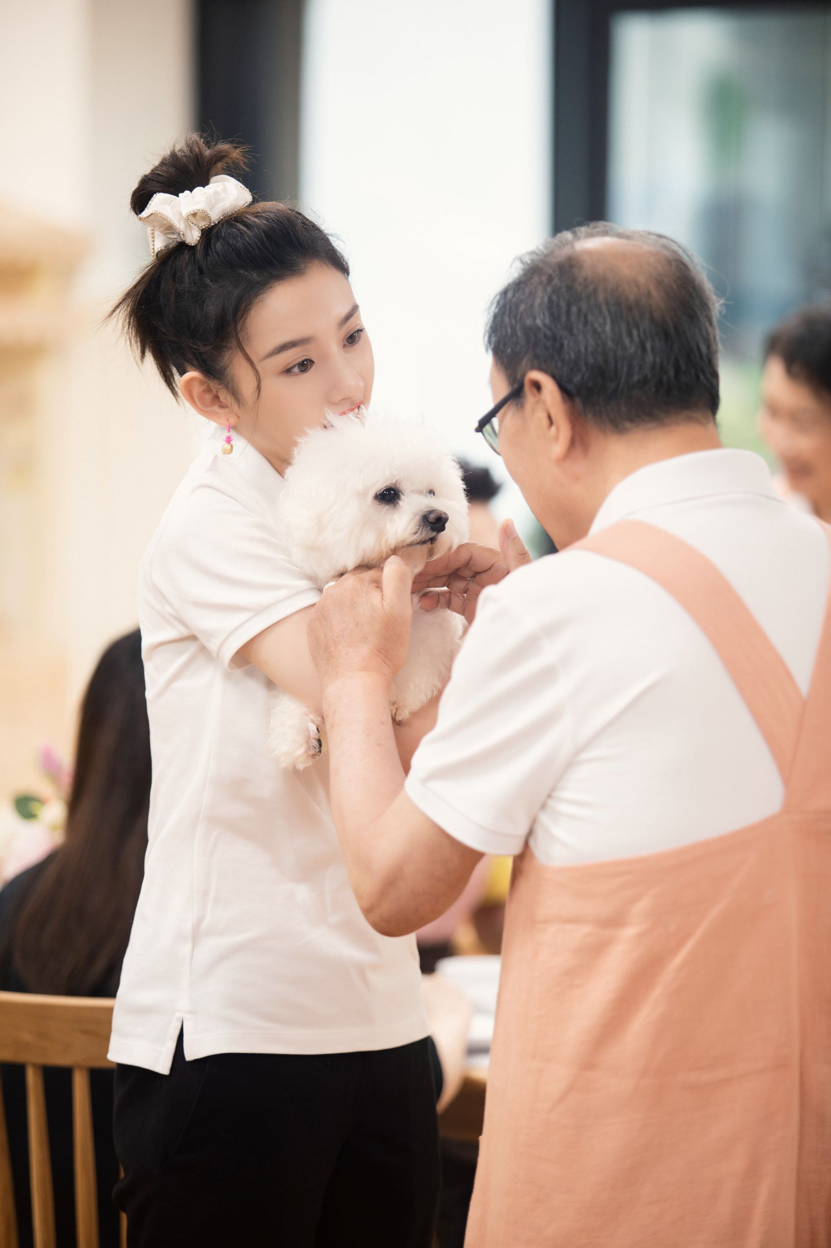 宋祖儿忘不了餐厅2热播魔性模仿尖叫鸡