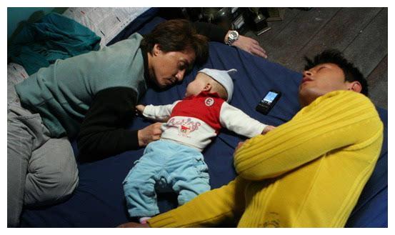 还记得宝贝计划里的婴儿吗他有四国混血如今13岁帅翻了