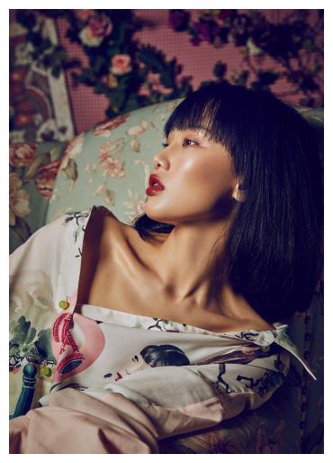 妩媚的黄龄:被骂风骚,恋大18岁的李泉,理想型是赌王准女婿窦骁|黄龄