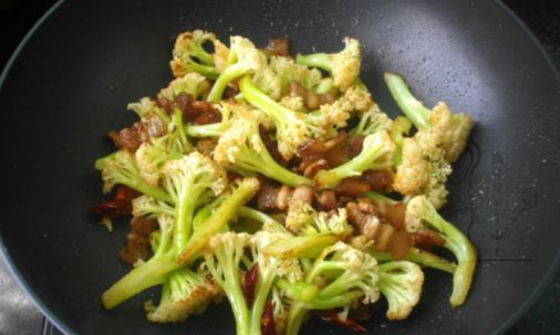 自己在家做干煸花菜时,只要掌握了这些技巧,做的比饭店还好吃休闲区蓝鸢梦想 - Www.slyday.coM 自己在家做干煸花菜时,只要掌握了这些技巧,做的比饭店还好吃休闲区蓝鸢梦想 - Www.slyday.coM