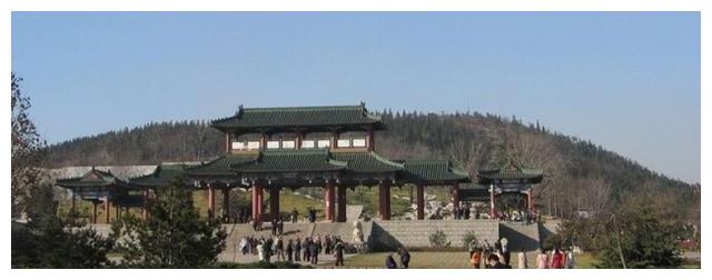 鲍山公园有哪些历史文化和自然风光 鲍山公园值得一游的原因