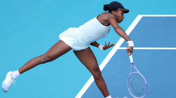 太强了WTA迈阿密：萨巴伦卡2-1高芙、成功卫冕 12连胜阳光双冠