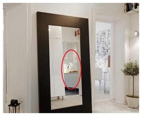 阳宅系列—— 切记:家中的镜子不能乱摆休闲区蓝鸢梦想 - Www.slyday.coM 阳宅系列—— 切记:家中的镜子不能乱摆休闲区蓝鸢梦想 - Www.slyday.coM