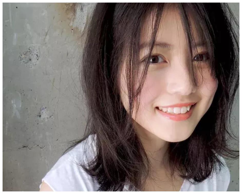 有种意外叫"面筋哥"的女儿,本以为会很丑,看到照片却恋爱了