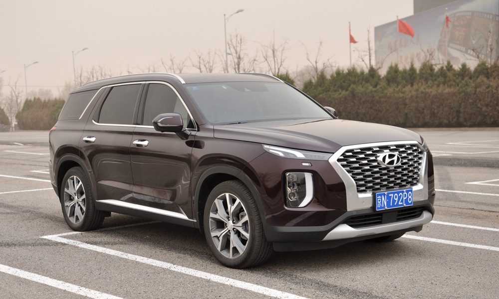 外表猛男内心暖男 这款3.5 v6的现代帕里斯帝让人上头 | 试驾