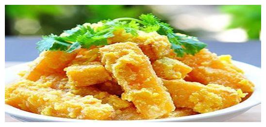 金沙南瓜香辣迷你鱼豆鼓带鱼爆炒鸡胗