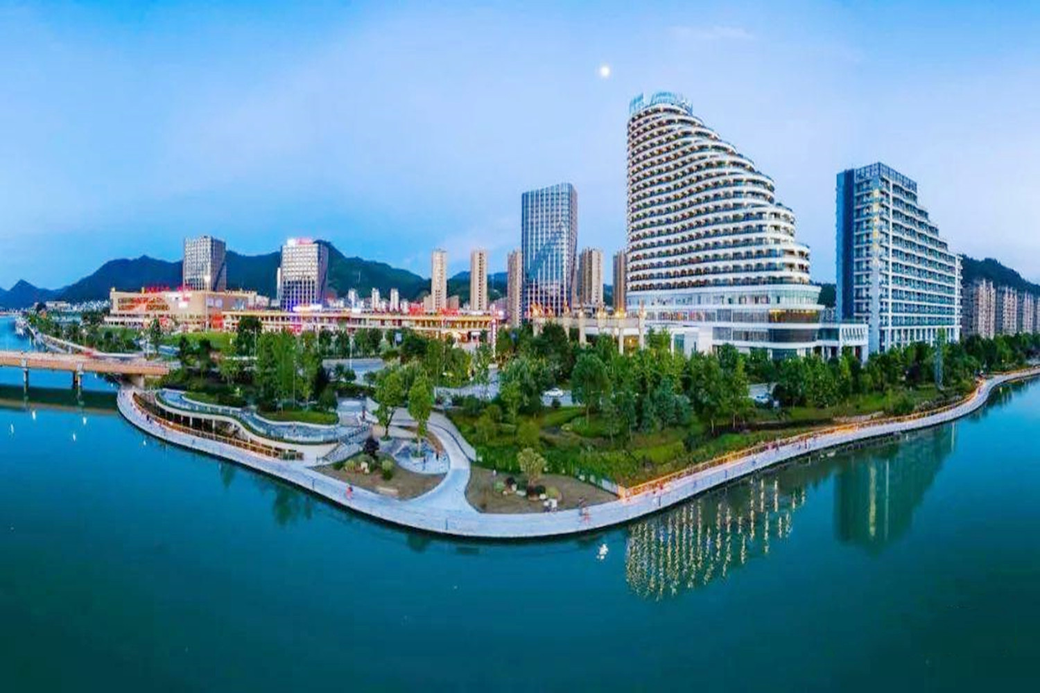 开化县位于三省交界处,素有"歙饶屏障"之称,有哪些知名景点?