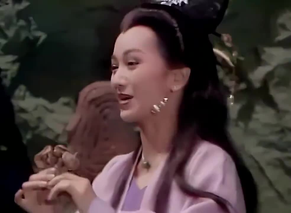 新白娘子传奇:白素贞拿到灵芝,许仙暂时没有大碍了